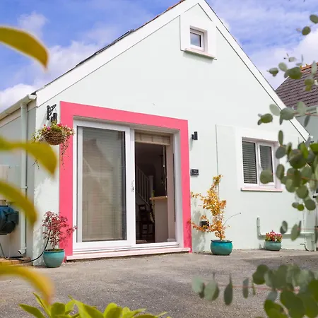 The Cwtch Fishguard Villa Trecwn Exterior photo